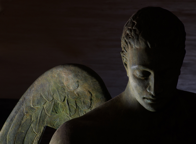 Ikaro Alato (2000), bronzo, particolare. Ikaro Alato (2000), bronzo, particolare.